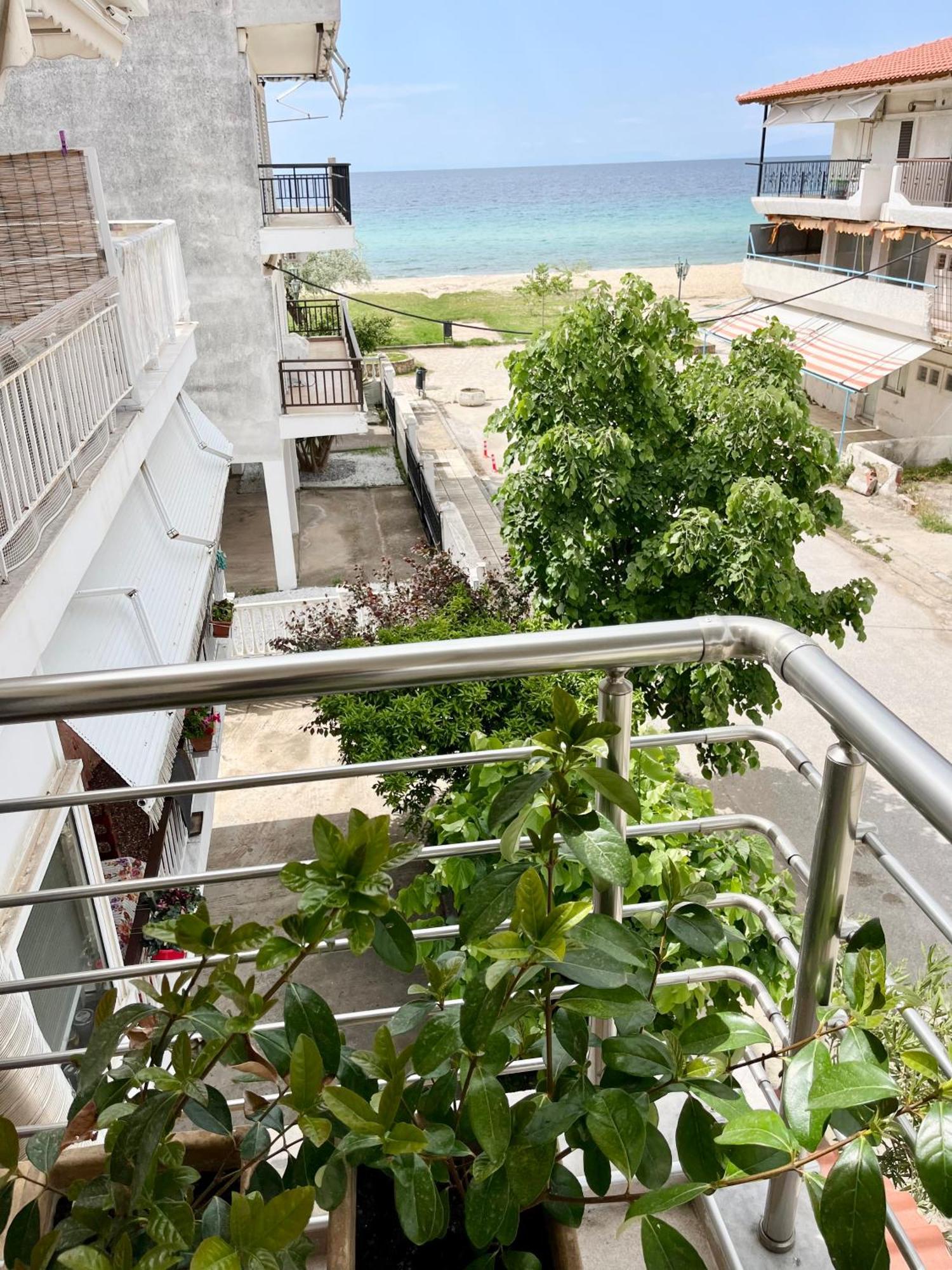 The Beach House パラリア・ディオニショウ エクステリア 写真